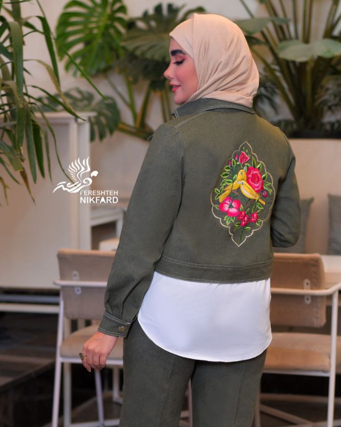 کت جین گلدوزی